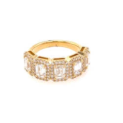 2.50 ctw Diamond Fashion Ring